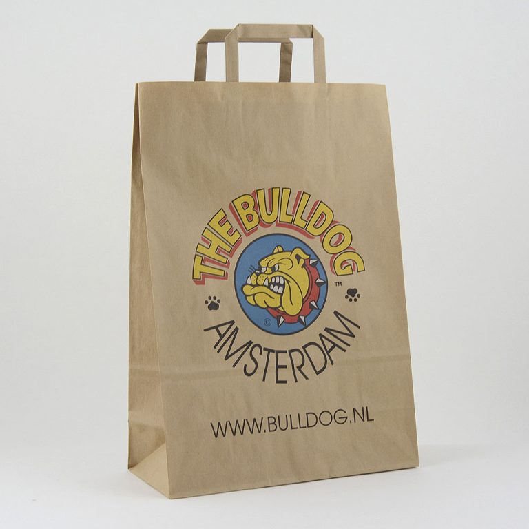 Witte en bruine papieren tassen 32 x 41 x 12 cm Witte en bruine papieren tassen 32 x 41 x 12 cm