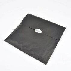 zak van zwart vloeipapier