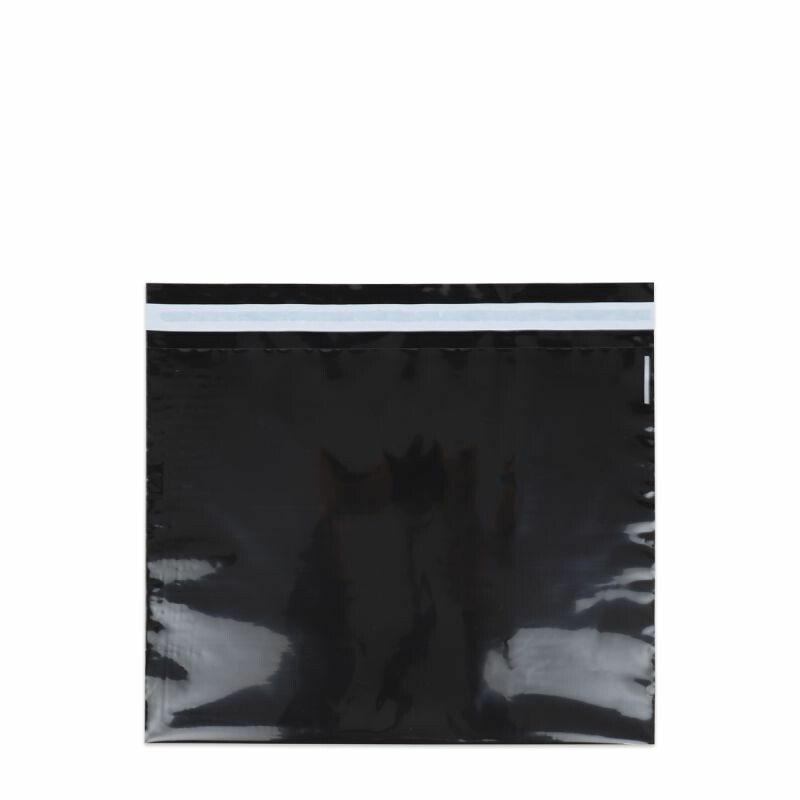 Plastic verzendzak Zwart - 40 x 30 cm Zwarte plastic verzendzak Formaat: 40 x 30 cm